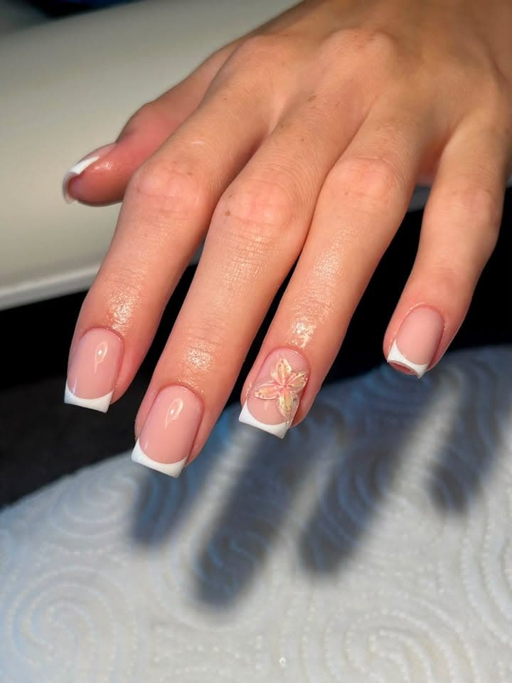 Example of Elena's nail art (photo 3 of 14)